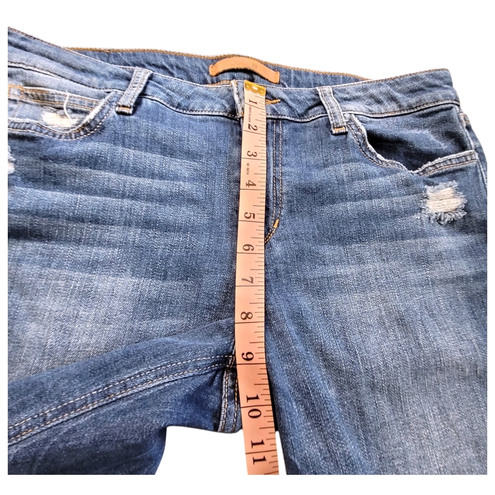 Joe’s Jeans The Finn Bermuda Shorts 29 Mid Rise Frayed Distressed Denim - Picture 16 of 16